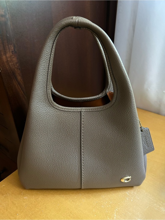 Coach Handbags - Coach Lana 23